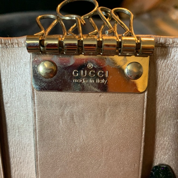 EUC Gucci Guccisima Heart 6 Key Holder - Picture 2 of 8